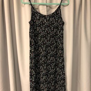 ~Vintage~ 90’s Black Floral Shift Dress